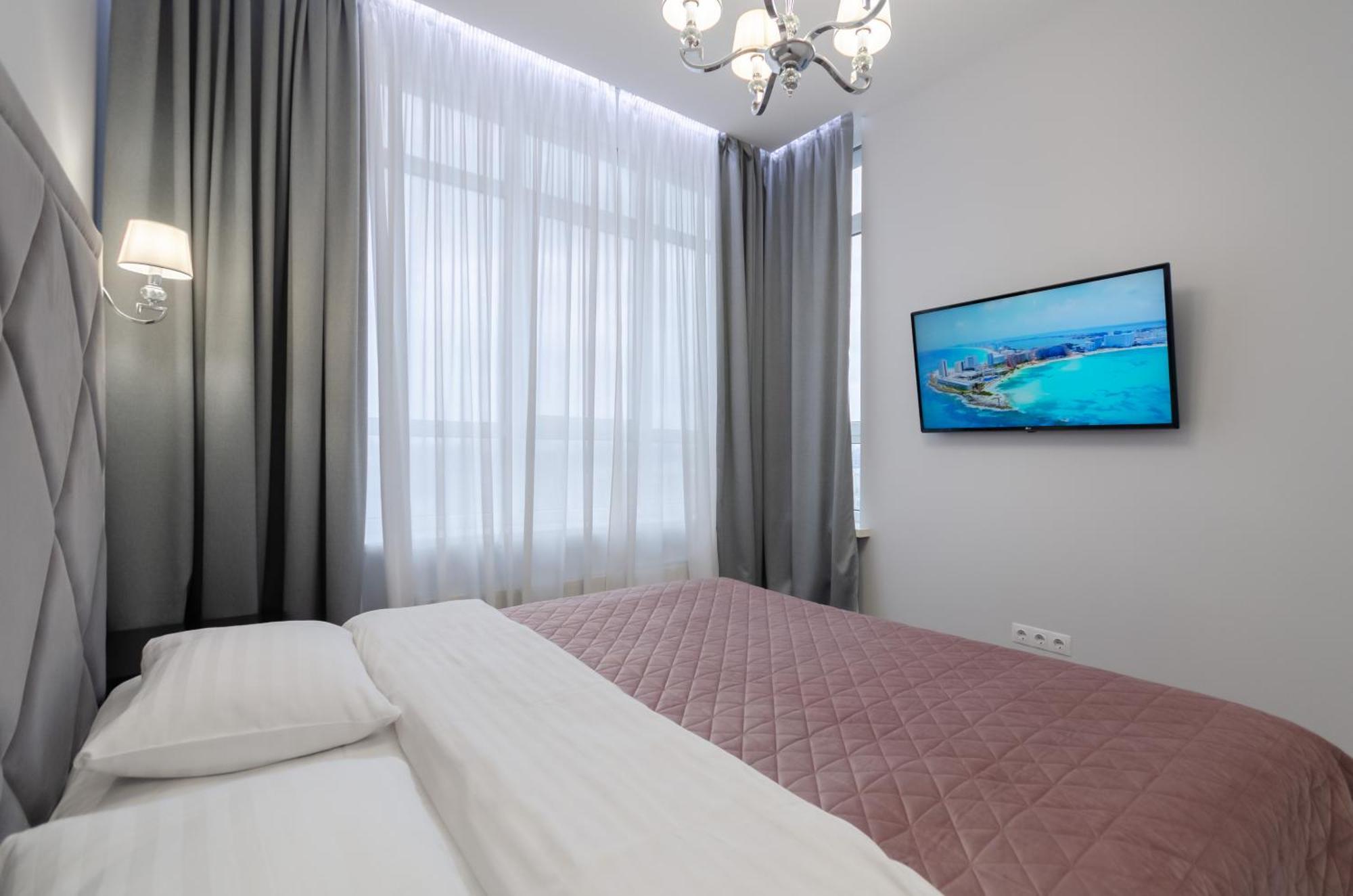 Petrovdom 408-467-471-277-377 In Central Park Cozy Apartments Kiev Exteriör bild